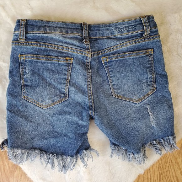 VIGOSS and THE CHILDREN PLACE JEAN SHORTS and FLORAL PEASANT TOP BUNDLE - Picture 3 of 7